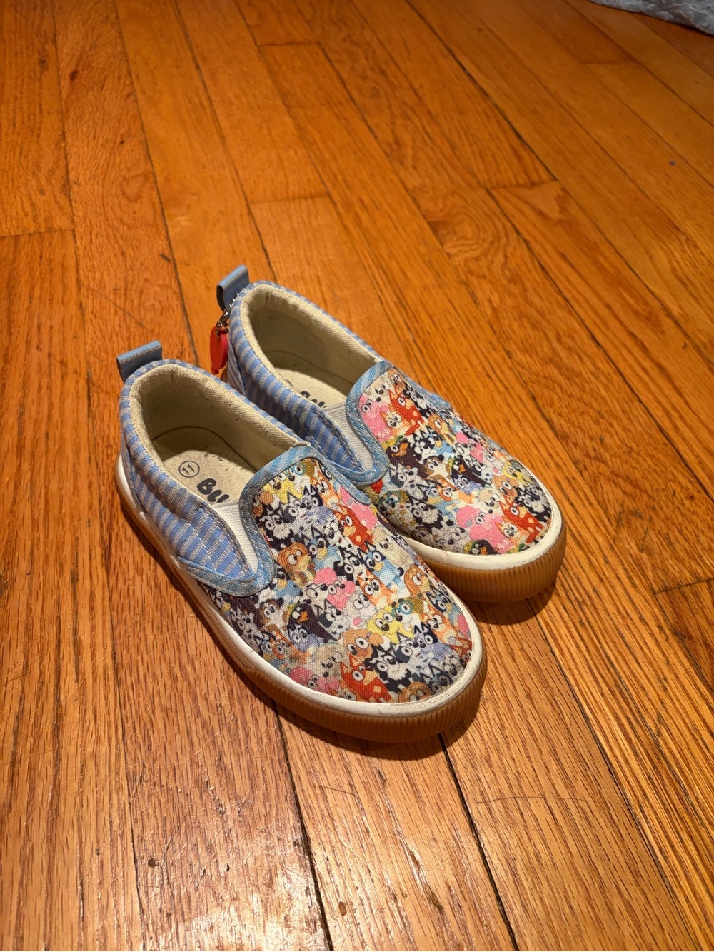 Bluey Kids Slip-On Sneakers with Multicolor Characters from show - Blue Trim
